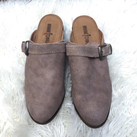 minnetonka leather mules